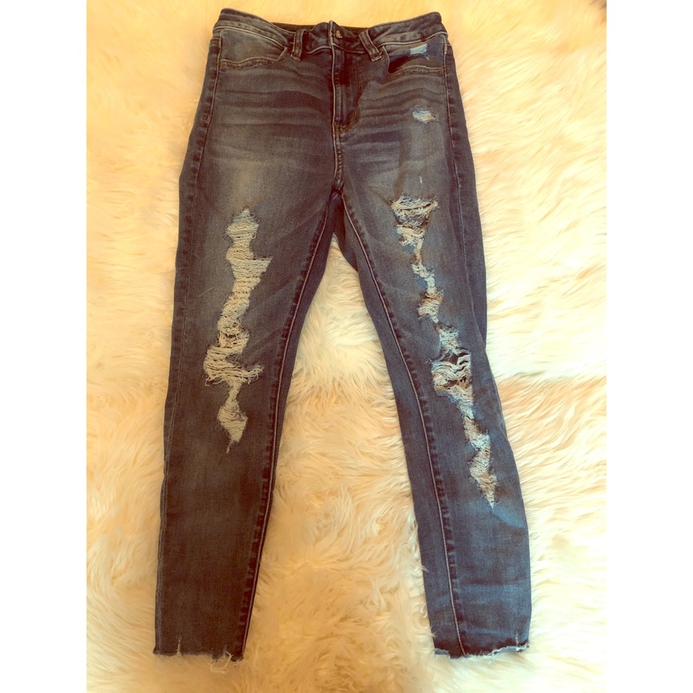American eagle distressed jeans